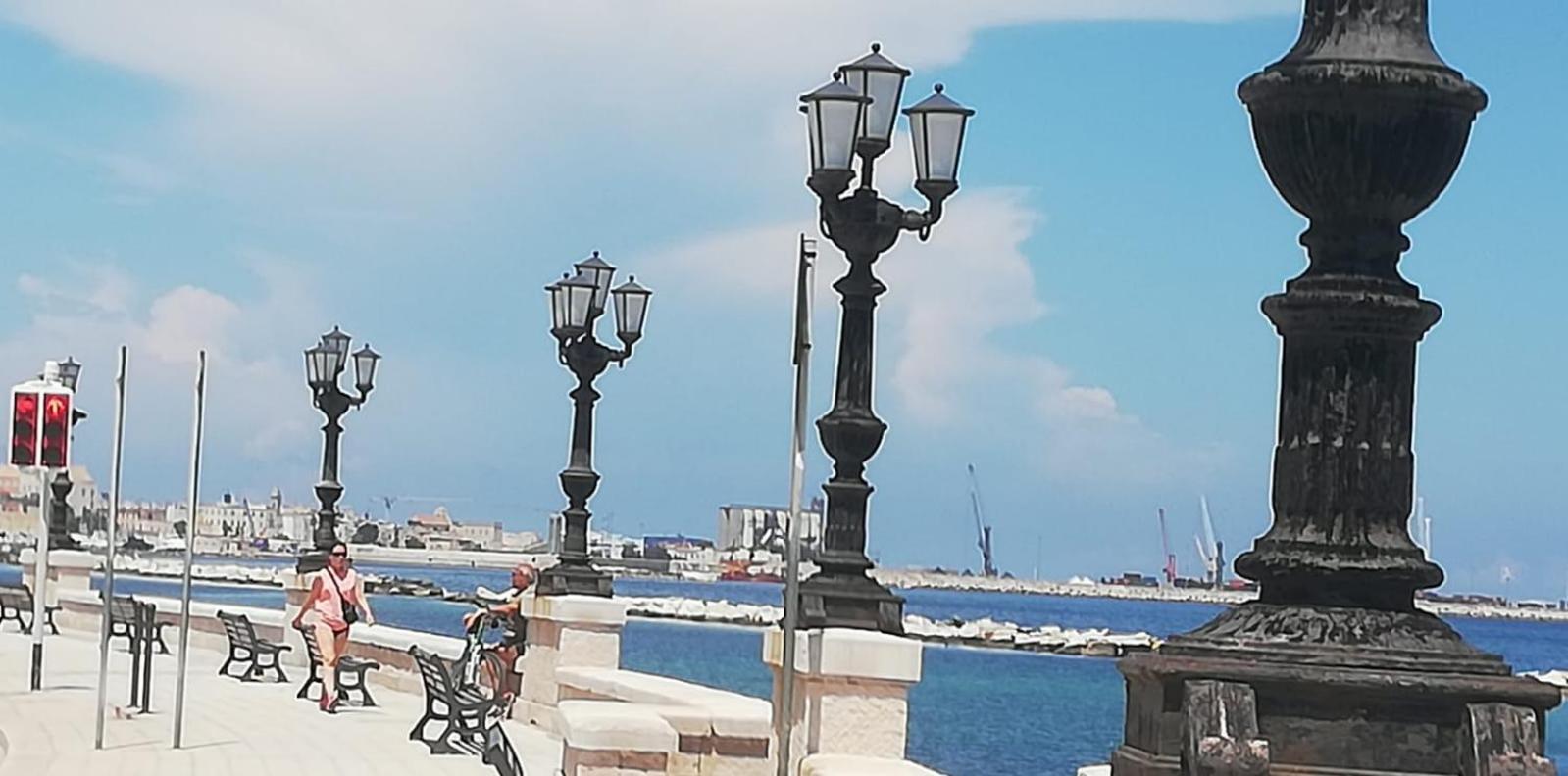 Appartamento La Dimora Vista Mare Bari Esterno foto